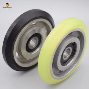 Elevator rolling guide shoe