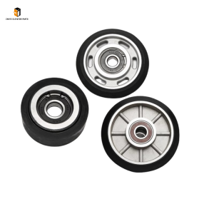 Elevator guide shoe roller