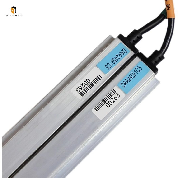 Elevator light curtain6