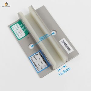 Elevator counterweight guide shoe