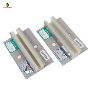 Elevator counterweight guide shoe DX4D