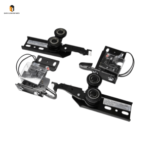 Elevator landing door lock