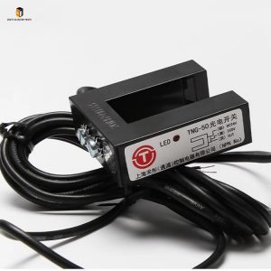 Elevator leveling sensor