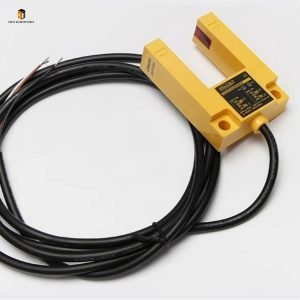 Elevator leveling sensor