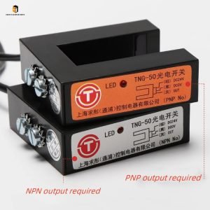 Elevator leveling sensor