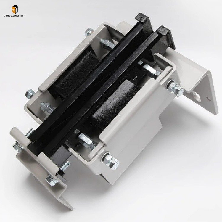 Elevator guide shoe 3