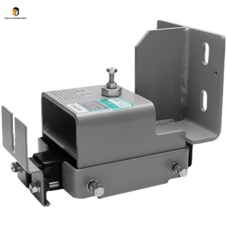 Elevator guide shoe 5