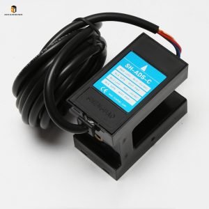 Elevator leveling sensor