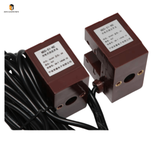 Elevator leveling sensor