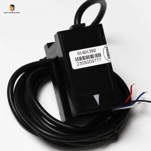 Elevator leveling sensor