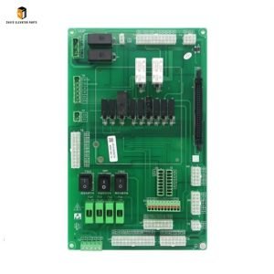 Elevator control cabinet plug-in board