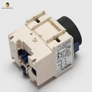 Elevator delay relay