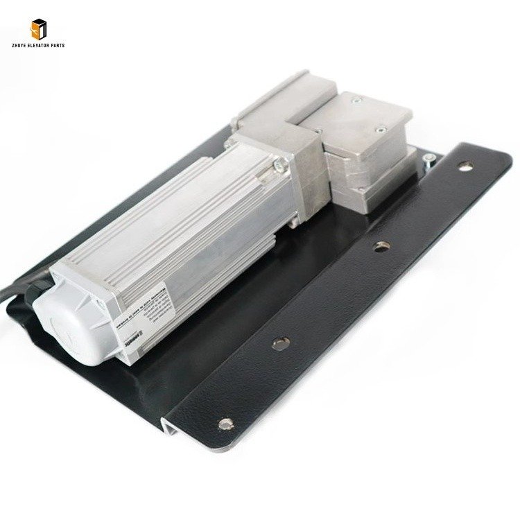 Elevator door operator motor3 Elevator door operator motor
