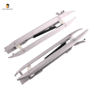 Elevator door knife3