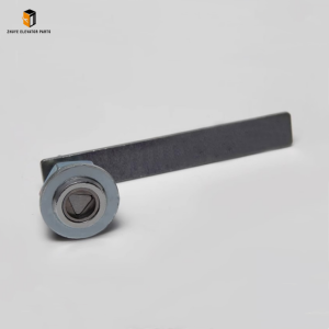 Elevator triangular lock1