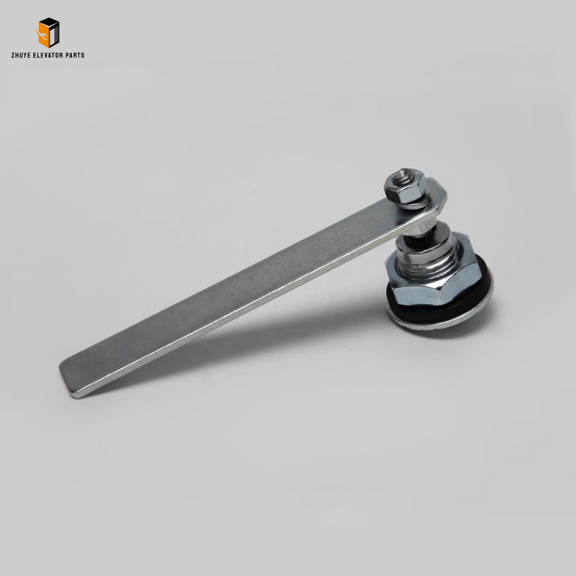 Elevator triangular lock2